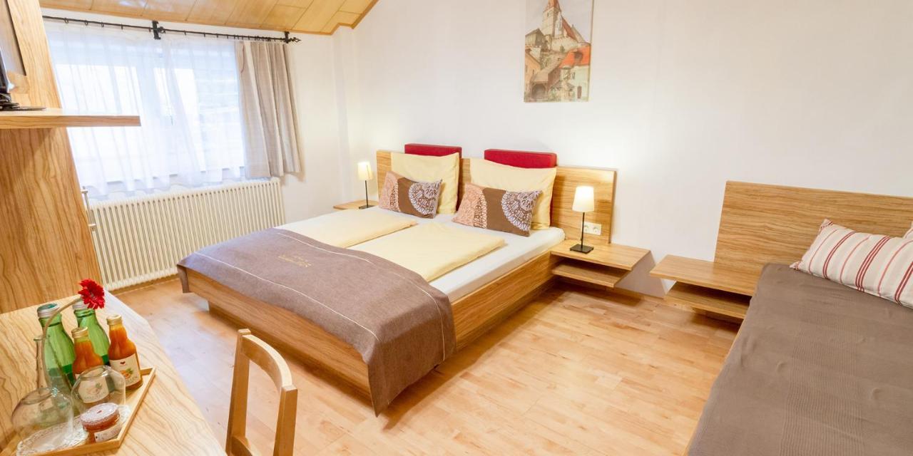 Pension Gaestehaus Heller Weissenkirchen in der Wachau Luaran gambar